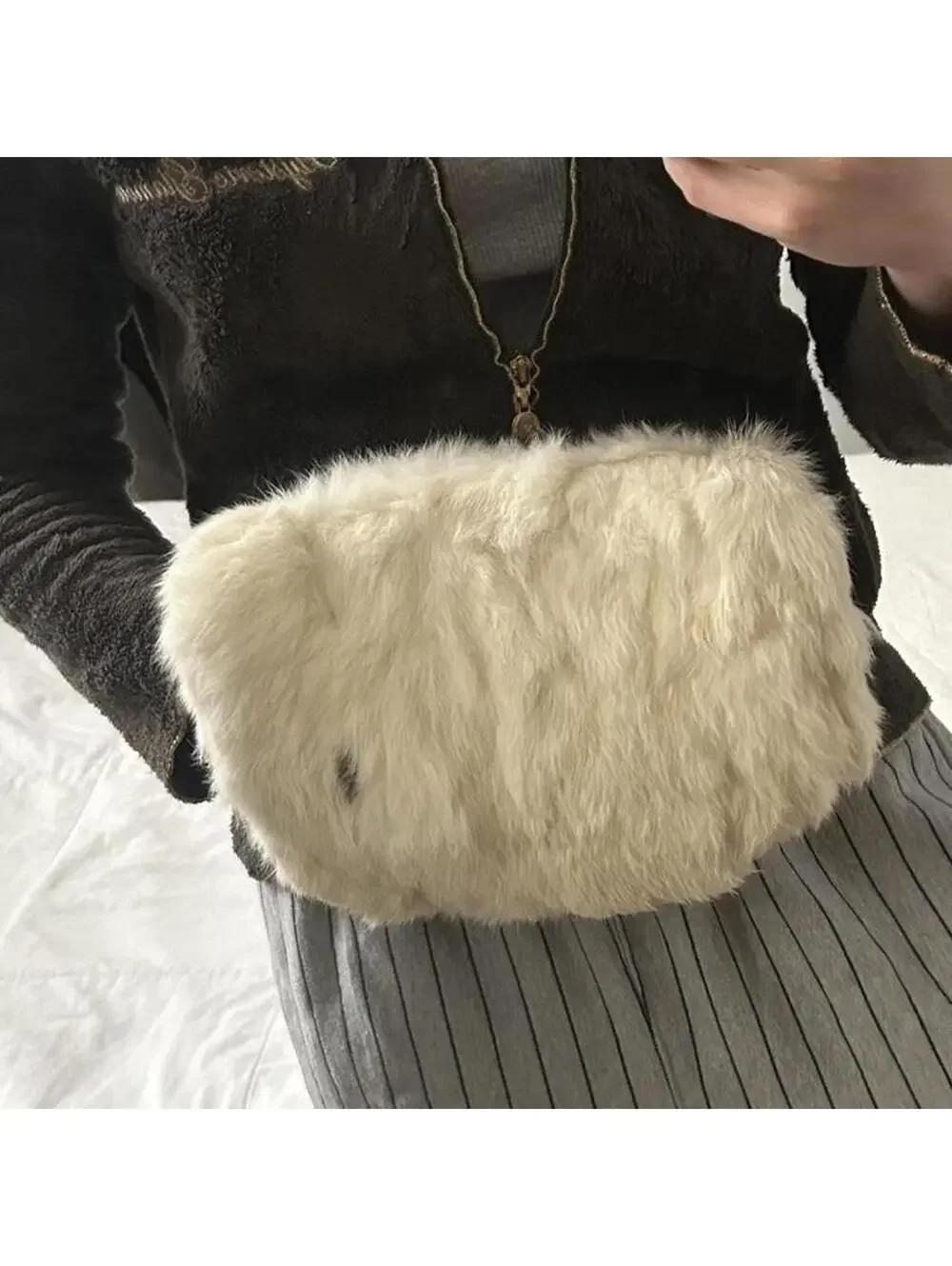 White Real Fur Muff Hand Warmer Lolita Winter Japan One Size